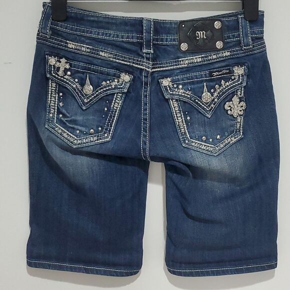 miss Me dark wash jean shorts - Picture 3 of 7